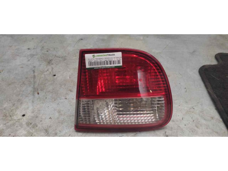 Recambio de piloto trasero derecho interior para seat leon (1m1) last edition referencia OEM IAM   