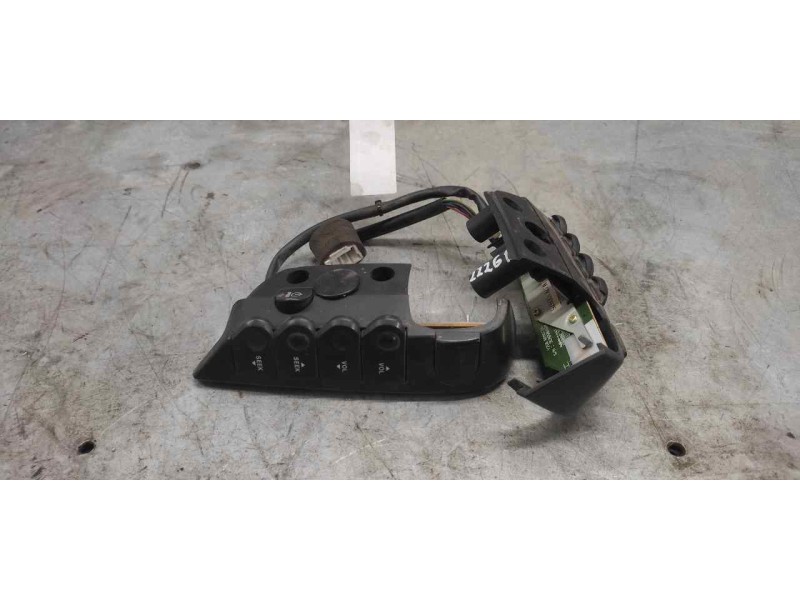 Recambio de mando volante para ssangyong kyron 270 xdi limited 4wd referencia OEM IAM MJ7K100975 9 PINS 