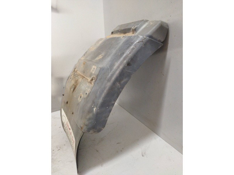 Recambio de guardabarros delantero derecho para nissan trucks atleon 165 referencia OEM IAM   