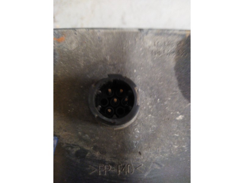 Recambio de piloto trasero izquierdo para iveco daily chasis- cabina (1999 =>) referencia OEM IAM   PILOTO UNIVERSAL CAMION