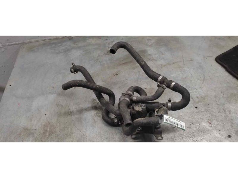 Recambio de bomba agua para mercedes vito kasten (639) 2.1 cdi referencia OEM IAM 0392020014  