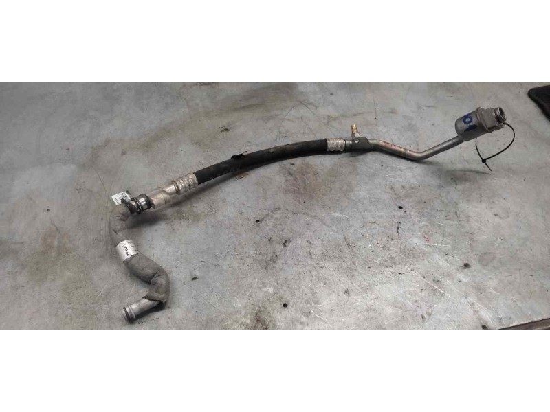 Recambio de tubos aire acondicionado para mercedes vito kasten (639) 2.1 cdi referencia OEM IAM A6398300215010  