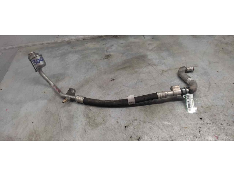 Recambio de tubos aire acondicionado para mercedes vito kasten (639) 2.1 cdi referencia OEM IAM A6398300215010  