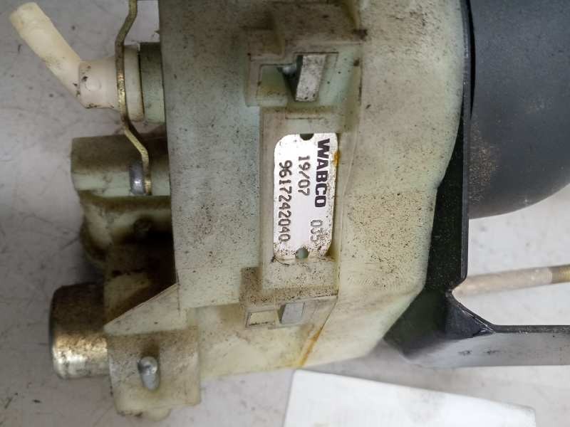 Recambio de palanca freno de mano para volvo fh xxx 12.8 diesel referencia OEM IAM 20367533 9617242040 