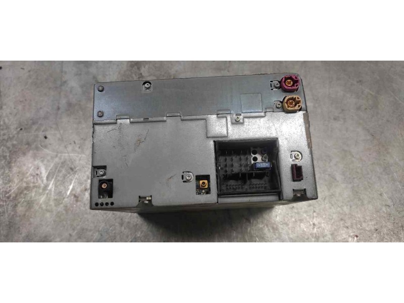 Recambio de sistema audio / radio cd para bmw serie 1 lim. (f20) 118d referencia OEM IAM 927070101  