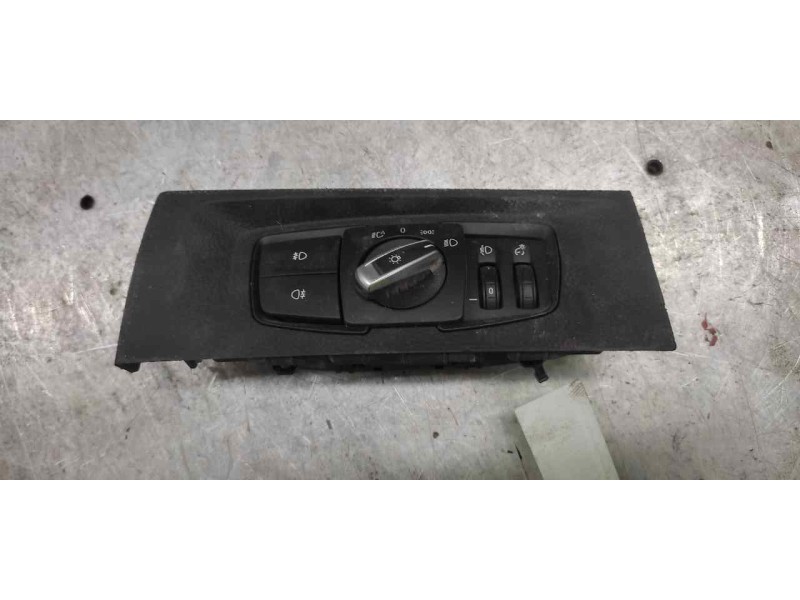Recambio de mando luces para bmw serie 1 lim. (f20) 118d referencia OEM IAM 6131926530502 3 PINS 