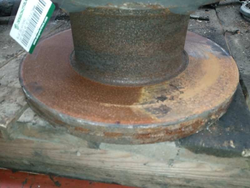 Recambio de buje delantero para daf serie 45.180 e2 5.9 diesel referencia OEM IAM   