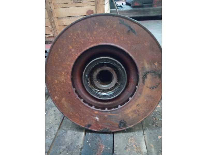 Recambio de buje delantero para daf serie 45.180 e2 5.9 diesel referencia OEM IAM   