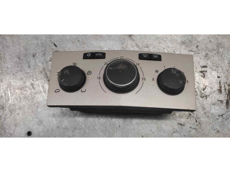 Recambio de mando calefaccion / aire acondicionado para opel astra h ber. cosmo referencia OEM IAM 13247811 901513660000 