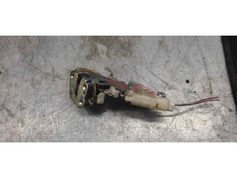 Recambio de cerradura puerta trasera izquierda para nissan micra (k11) comfort referencia OEM IAM 8255361U01  