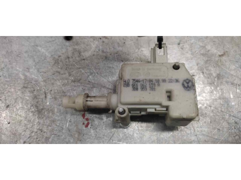 Recambio de motor cierre centralizado porton para seat ibiza (6k1) select referencia OEM IAM 6K6862159A 2 PINS 