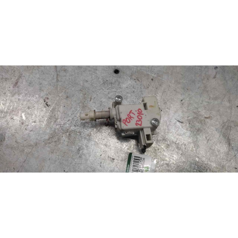 Recambio de motor cierre centralizado porton para seat ibiza (6k1) select referencia OEM IAM 6K6862159A 2 PINS 