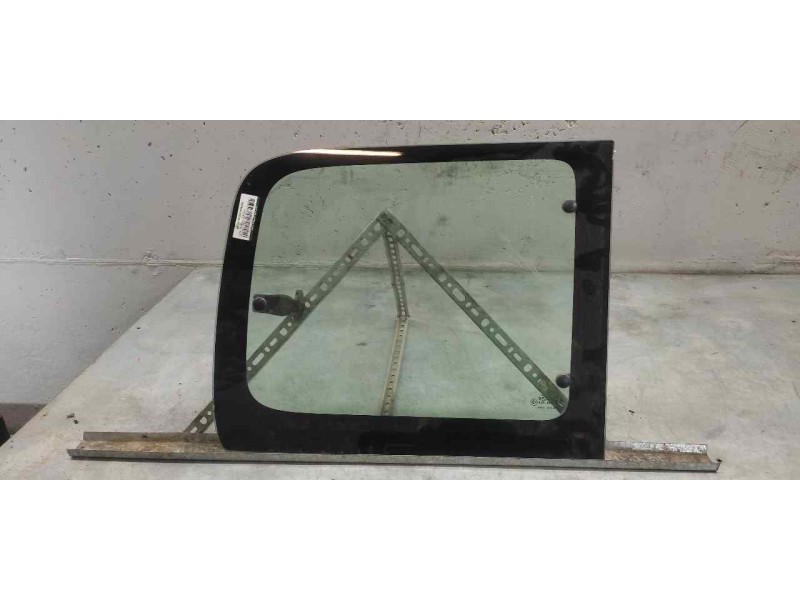 Recambio de luna trasera derecha para peugeot partner (s1) pro familiar referencia OEM IAM   