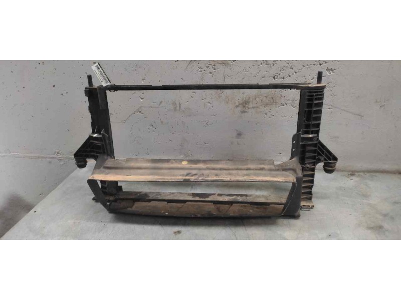 Recambio de envolvente radiador para volvo c30 d5 kinetic referencia OEM IAM   