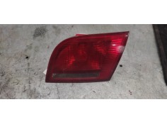 Recambio de piloto trasero derecho interior para audi a3 (8p) referencia OEM IAM   3 PINS