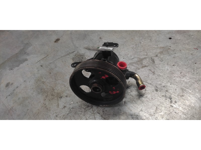 Recambio de bomba servodireccion para citroen xsara berlina 1.9 turbodiesel referencia OEM IAM 9610519980  