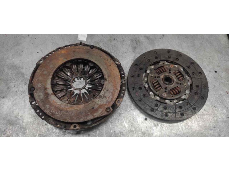 Recambio de kit embrague para ford transit mod. 2000 combi ft 330 2.4 medio referencia OEM IAM   