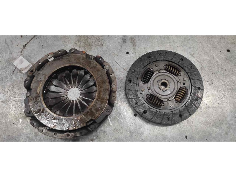 Recambio de kit embrague para fiat punto berlina (188) 1.2 16v elx referencia OEM IAM   