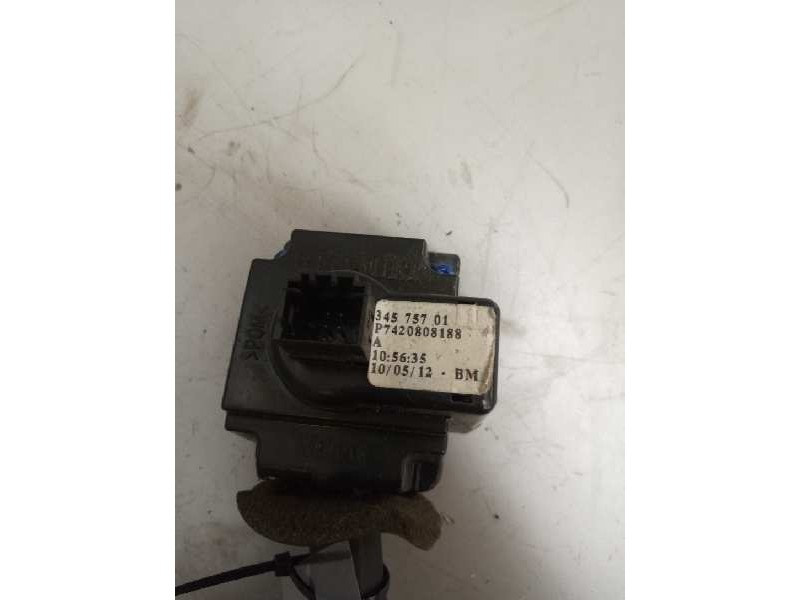 Recambio de mando cambio automatico para renault midlum referencia OEM IAM 7420808188  