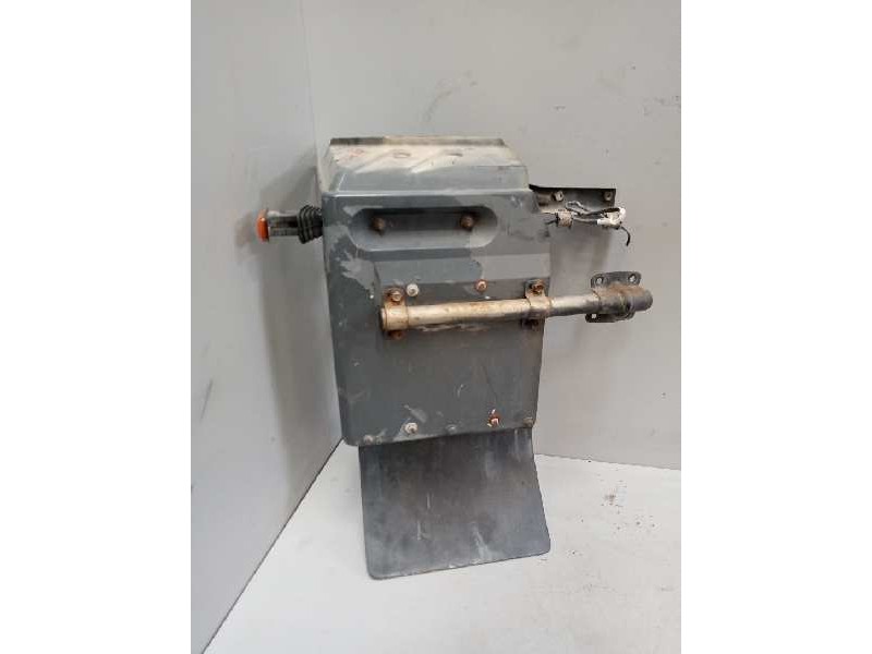 Recambio de guardabarros delantero izquierdo para nissan cabstar e referencia OEM IAM   