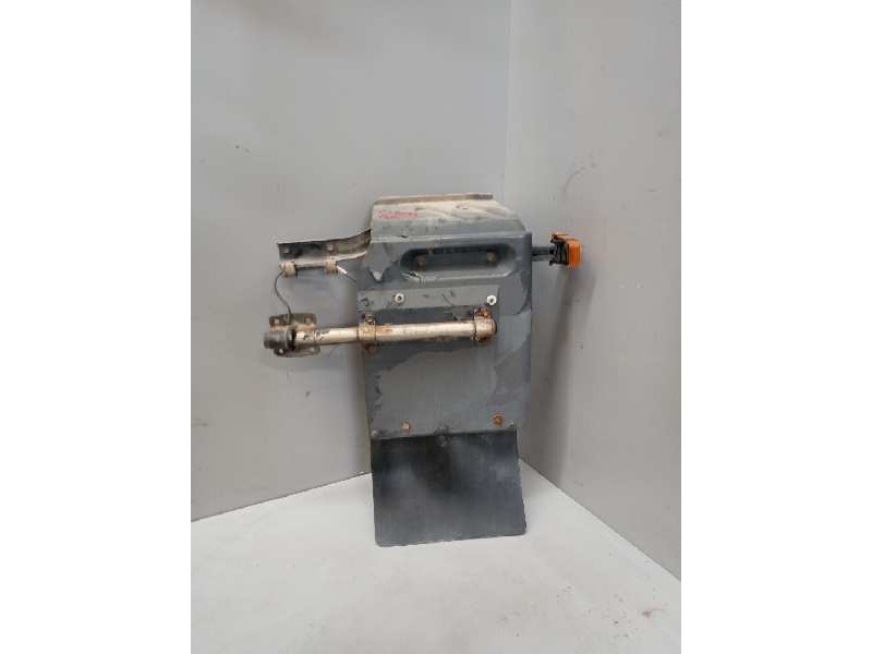 Recambio de guardabarros delantero derecho para nissan cabstar e referencia OEM IAM   