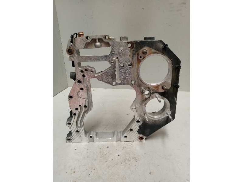 Recambio de tapa distribucion para iveco eurocargo 05.03  5.9 diesel referencia OEM IAM 4899676  