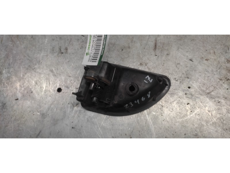 Recambio de maneta interior delantera izquierda para renault kangoo (f/kc0) authentique referencia OEM IAM 8200247802  
