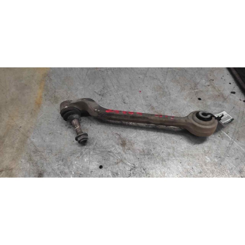 Recambio de brazo suspension inferior delantero izquierdo para bmw serie 1 lim. (f20) 118d referencia OEM IAM 685299101  