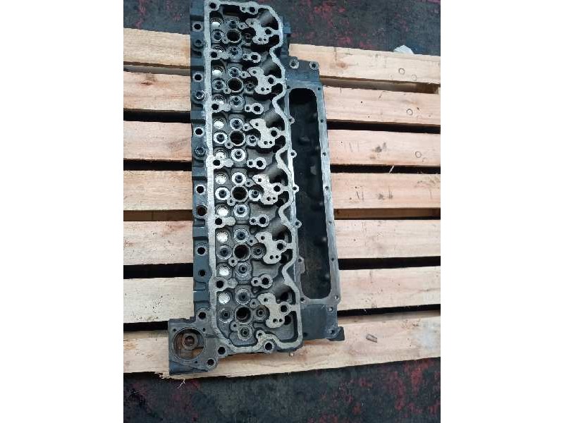 Recambio de culata para iveco eurocargo 05.03  5.9 diesel referencia OEM IAM 4893051  