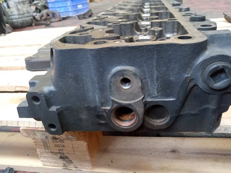 Recambio de culata para iveco eurocargo 05.03  5.9 diesel referencia OEM IAM 4893051  