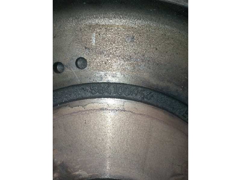 Recambio de volante motor para iveco eurocargo 05.03  5.9 diesel referencia OEM IAM 504100953 504100854 