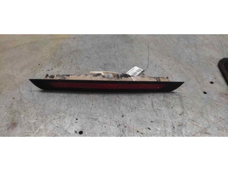 Recambio de luz central de freno para citroen c3 1.4 magic referencia OEM IAM 9638523480  