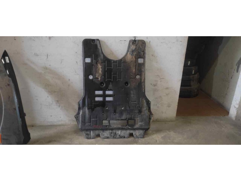 Recambio de cubrecarter para citroen c4 berlina sx referencia OEM IAM   