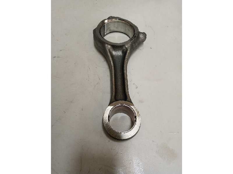 Recambio de biela para iveco eurocargo 05.03  5.9 diesel referencia OEM IAM 4898808  