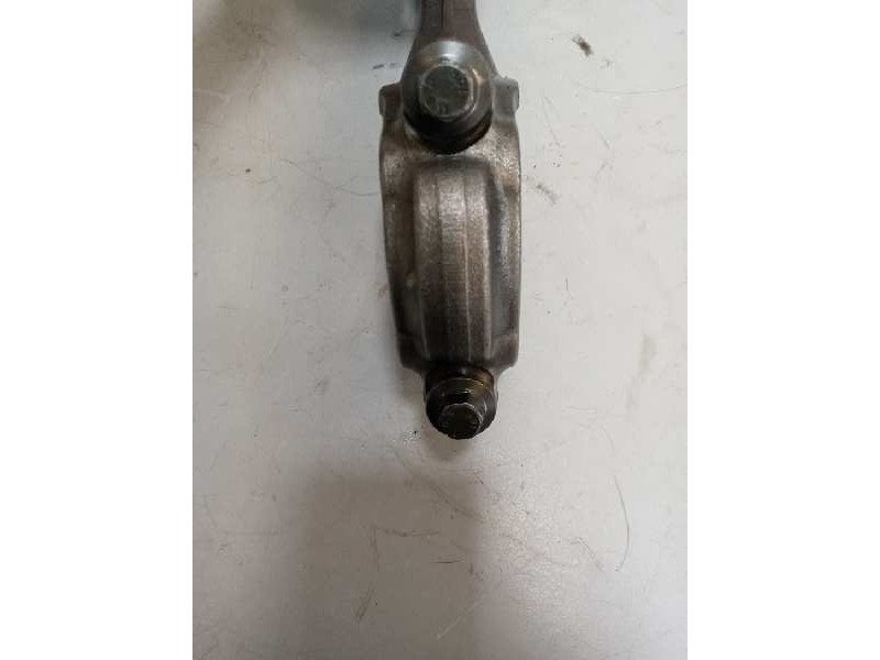 Recambio de biela para iveco eurocargo 05.03  5.9 diesel referencia OEM IAM 4898808  