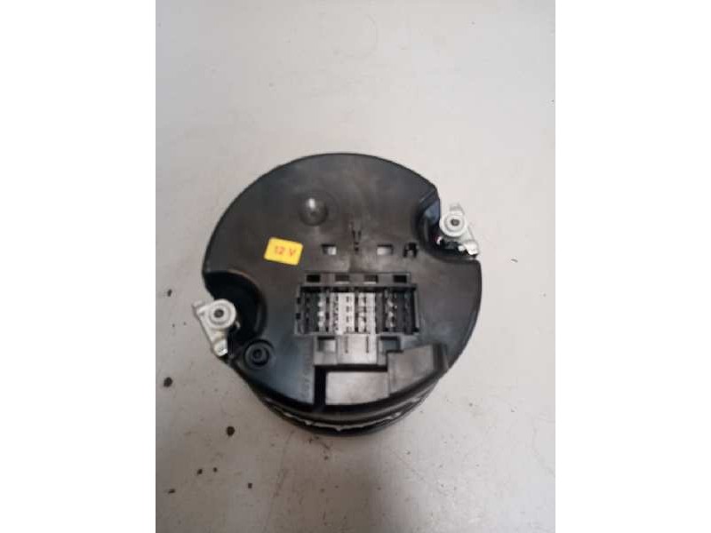 Recambio de tacografo para nissan cabstar e referencia OEM IAM 13182409 20466807 12V