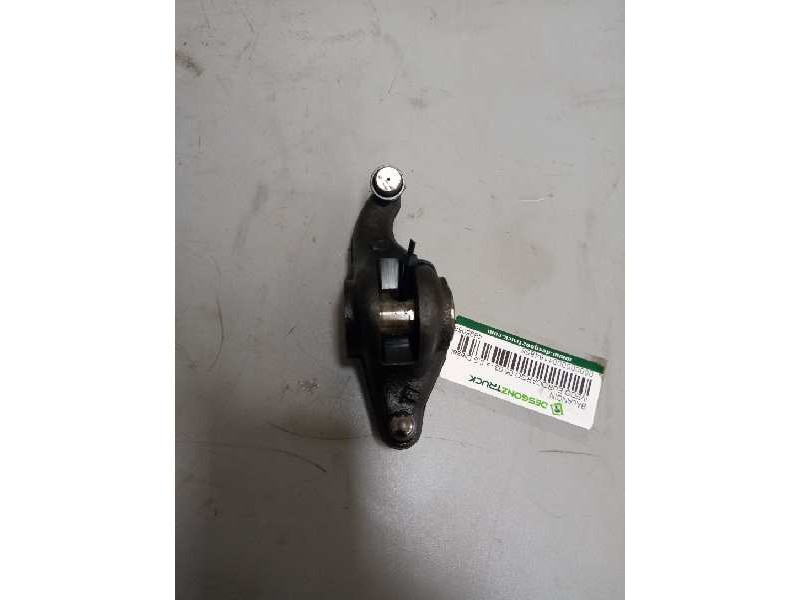 Recambio de balancin para iveco eurocargo 05.03  5.9 diesel referencia OEM IAM 4895068 489506800 