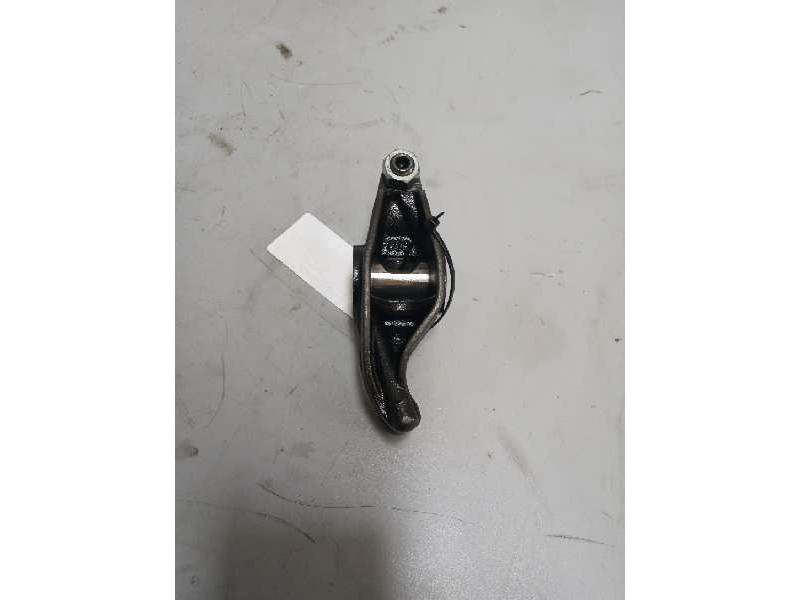 Recambio de balancin para iveco eurocargo 05.03  5.9 diesel referencia OEM IAM 4895068 489506800 