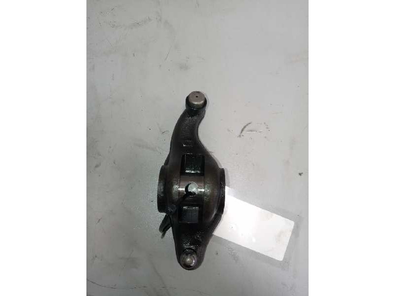 Recambio de balancin para iveco eurocargo 05.03  5.9 diesel referencia OEM IAM 4895068 489506800 