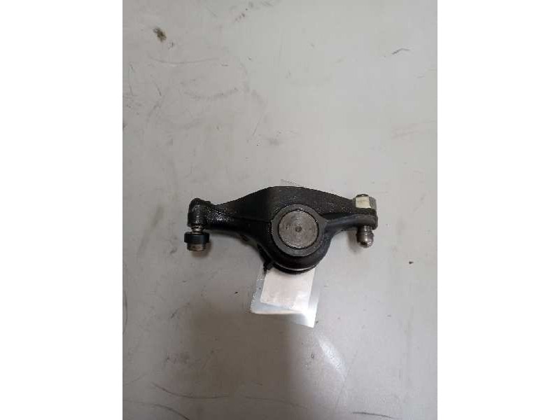 Recambio de balancin para iveco eurocargo 05.03  5.9 diesel referencia OEM IAM 4895068 489506800 