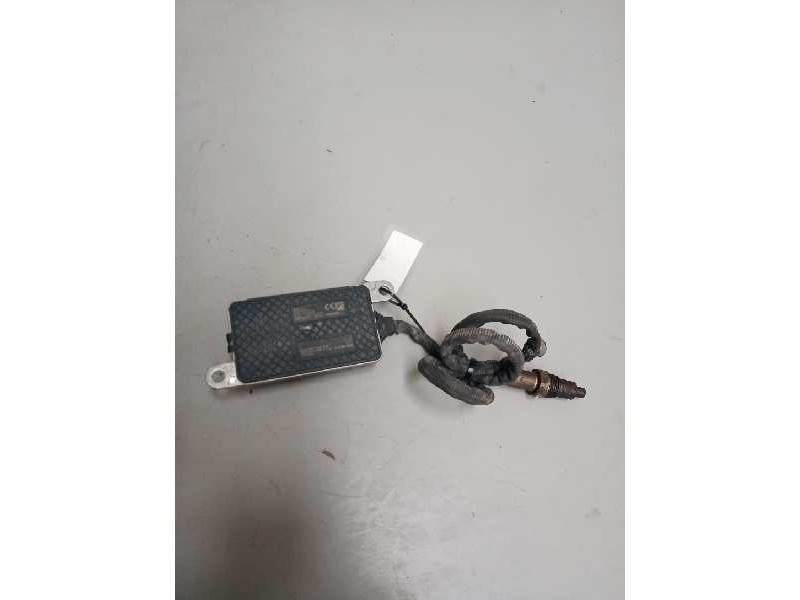 Recambio de sensor noxe para renault magnum ab 2005 12.8 diesel referencia OEM IAM 22827993  