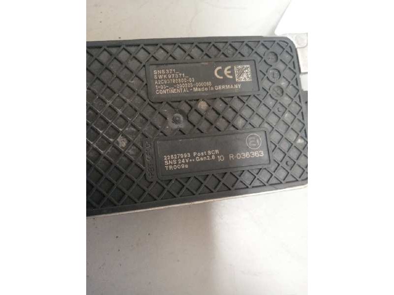 Recambio de sensor noxe para renault magnum ab 2005 12.8 diesel referencia OEM IAM 22827993  
