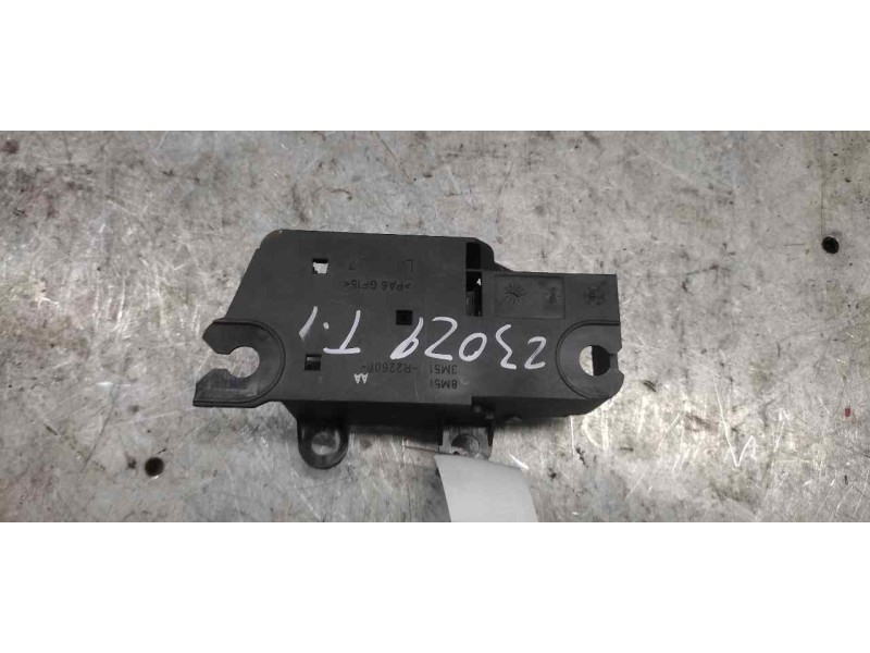 Recambio de maneta interior trasera izquierda para ford focus turnier (cb4) trend referencia OEM IAM 3M51R22601AA  
