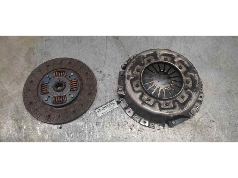 Recambio de kit embrague para nissan patrol (k/w160) familiar (w160) referencia OEM IAM   