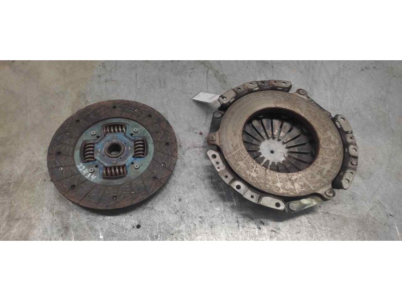 Recambio de kit embrague para nissan patrol (k/w160) familiar (w160) referencia OEM IAM   