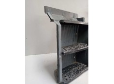 Recambio de peldaño izquierdo para man m 2000 l/m 2000 m 14.xxx e2 6.9 diesel referencia OEM IAM 85612100032   2