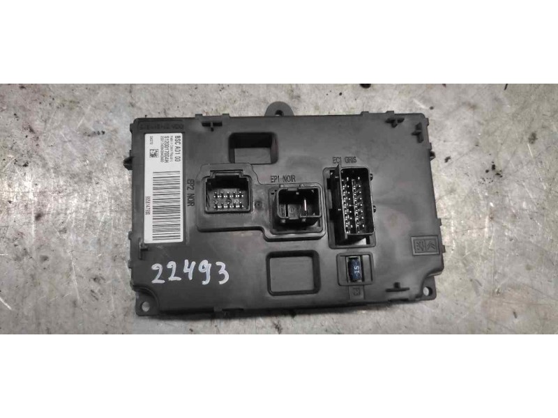 Recambio de caja reles / fusibles para peugeot 407 sw st sport referencia OEM IAM 9656147980  