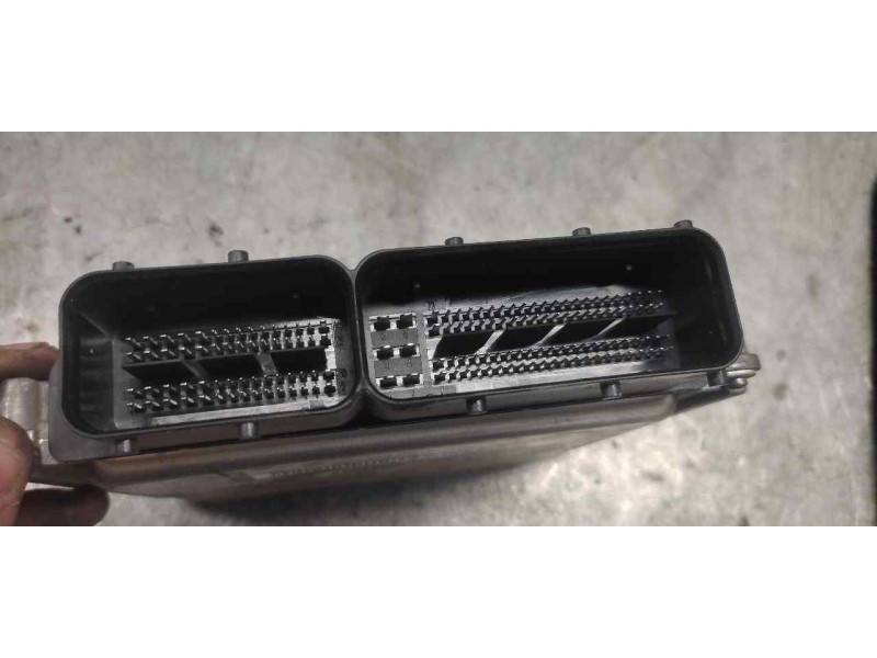 Recambio de centralita motor uce para seat ibiza (6p1) reference referencia OEM IAM 04B907445 28459901 