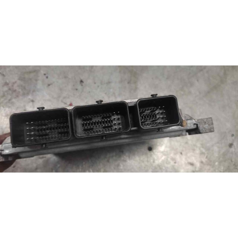 Recambio de centralita motor uce para ford focus berlina (cap) ambiente (d) referencia OEM IAM 7M5112A650APB 5WS40607BT 