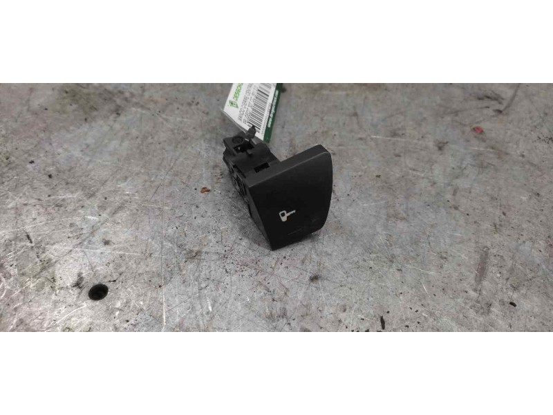 Recambio de mando cierre centralizado para peugeot 307 cc (s1) 2.0 referencia OEM IAM 9636668477 4 PINS 